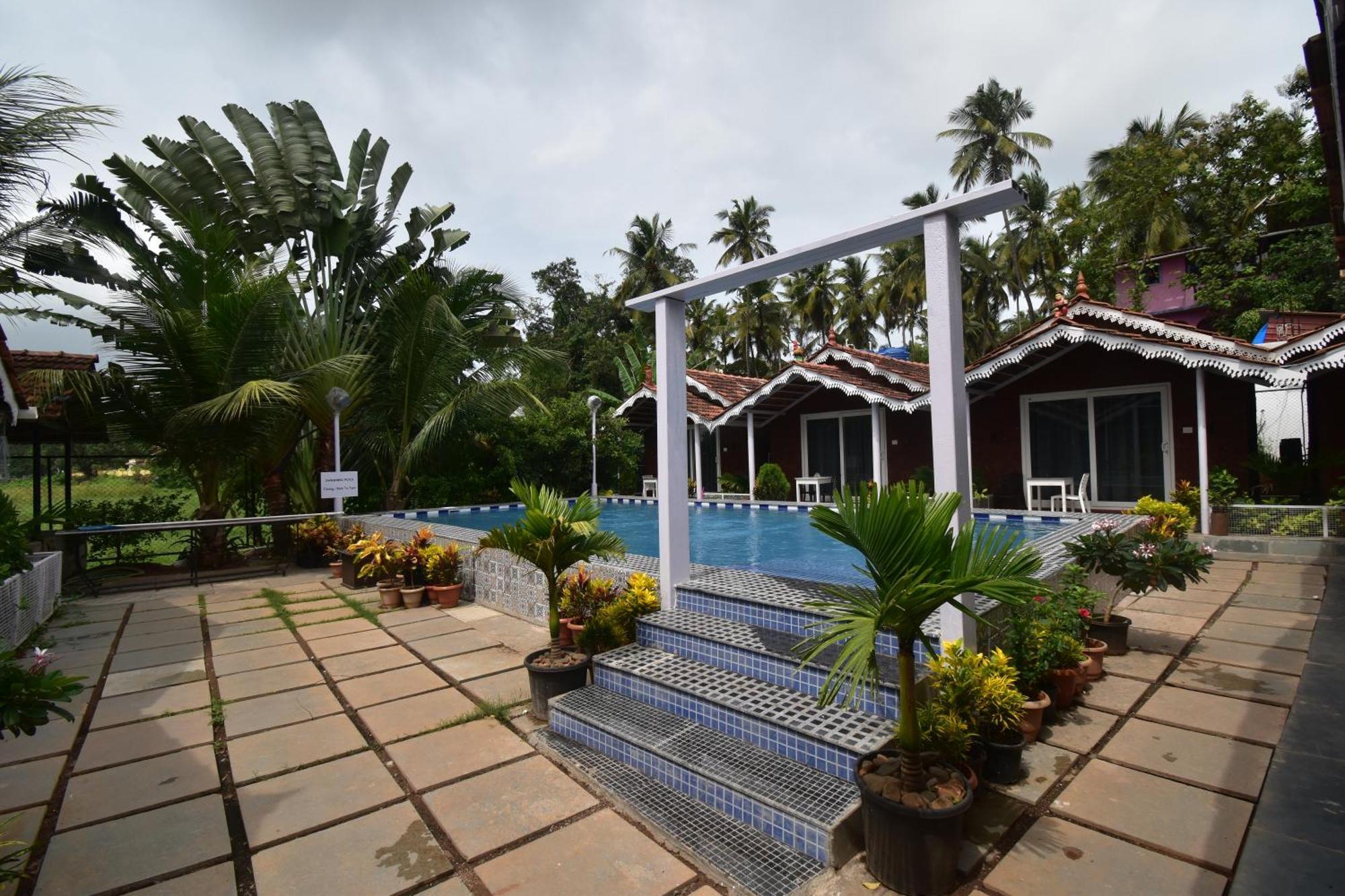 Golden Rice Resort & Cottages Кандолим Екстериор снимка